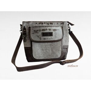 Sixtease "The New Vintage" crossbody shoulder leather & hair bag